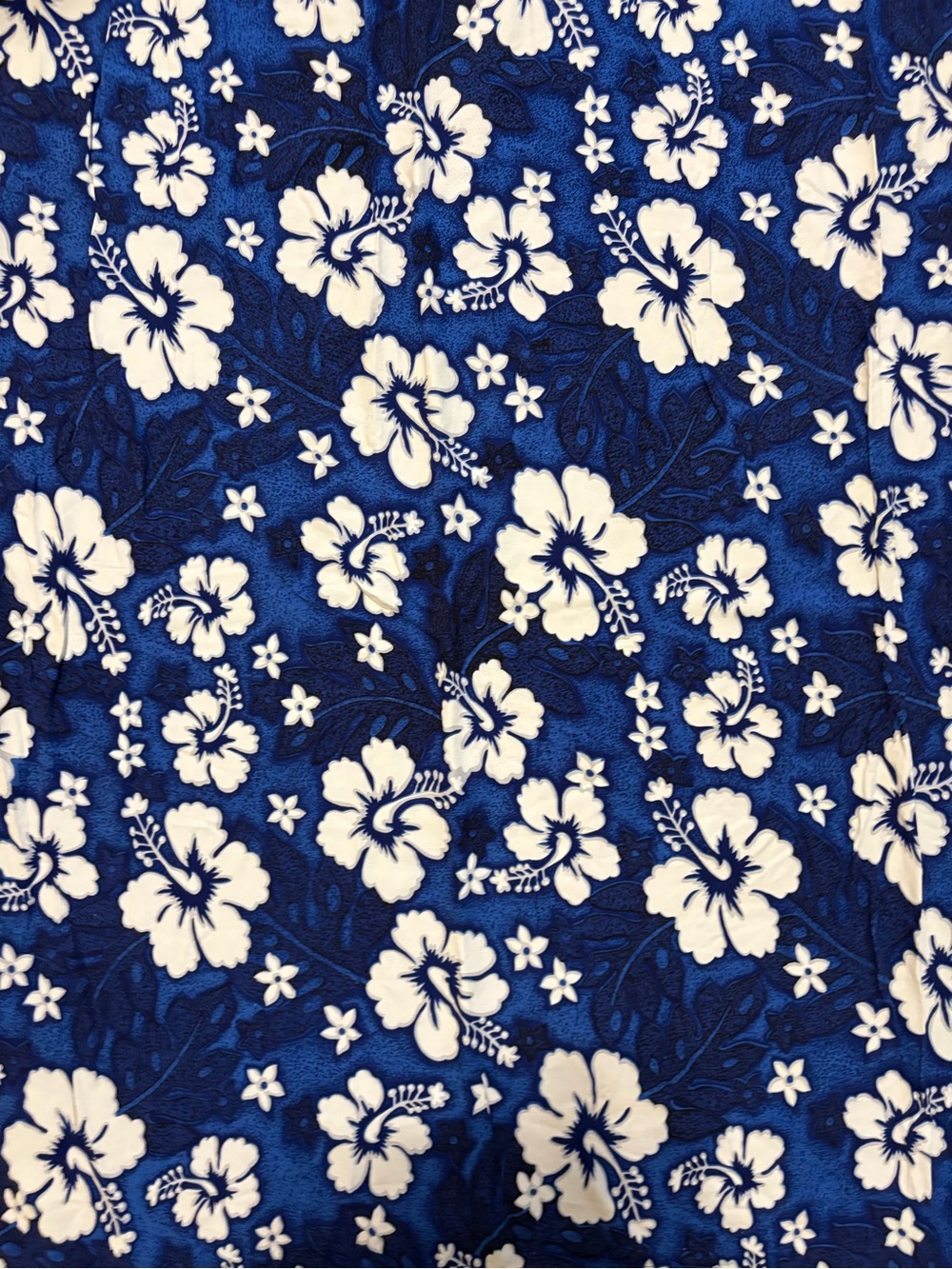 Blue & White Hibiscus 🌺 Pareau